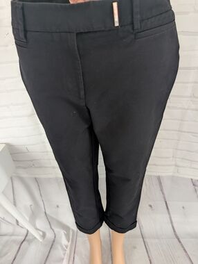 White House Black Market Capri Size 4